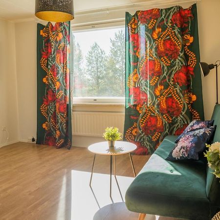 רובניימי Design Apartment With Lake View, Sauna, Fireplace מראה חיצוני תמונה
