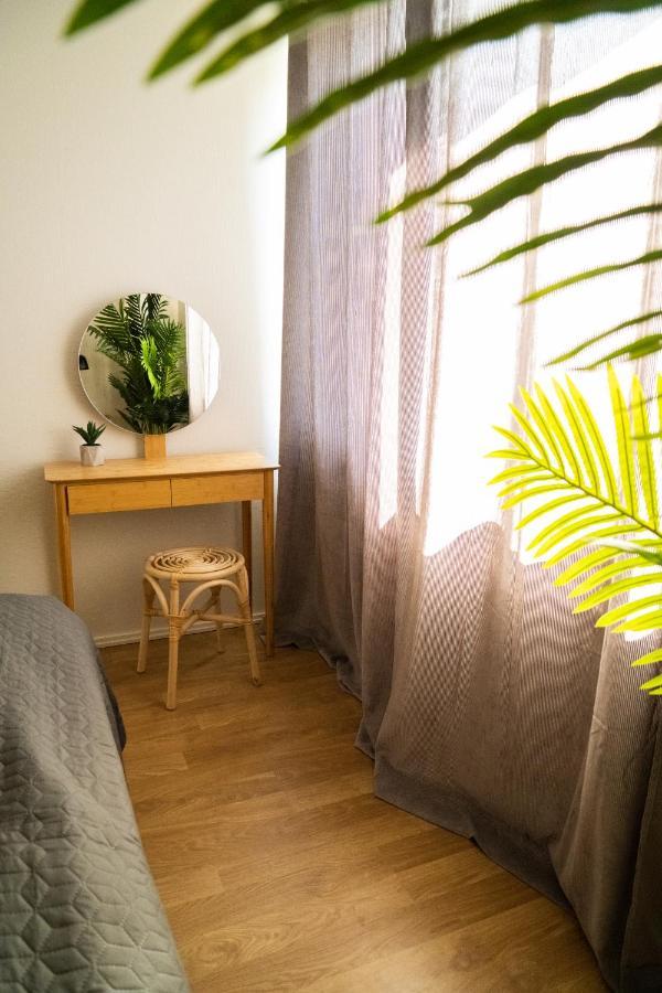 רובניימי Design Apartment With Lake View, Sauna, Fireplace מראה חיצוני תמונה